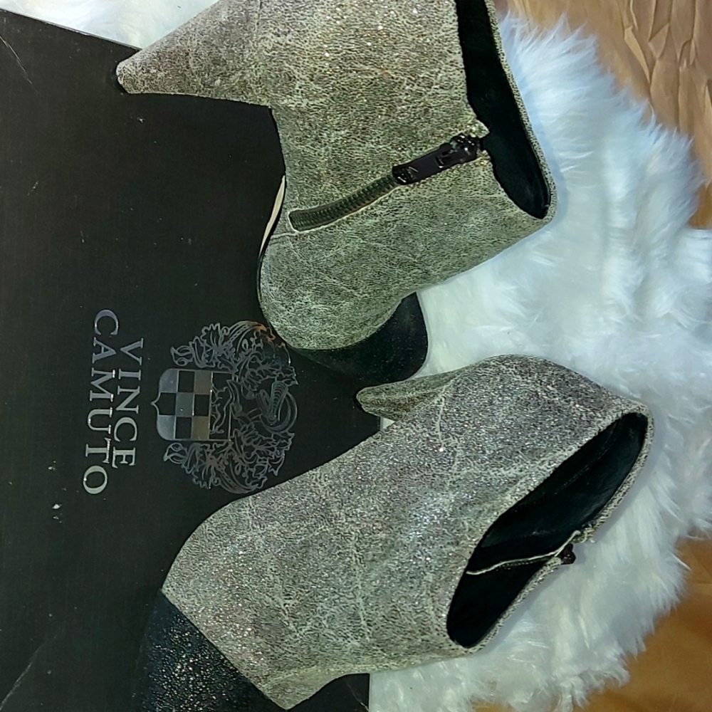 Vince Camuto